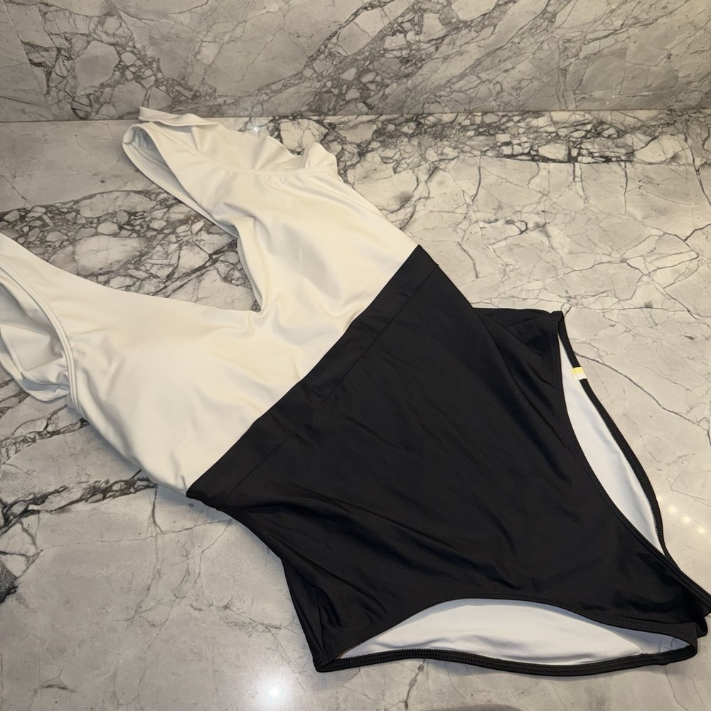 Summersalt Size 10 Black White Color block One Piece Swimsuit Modest Beach